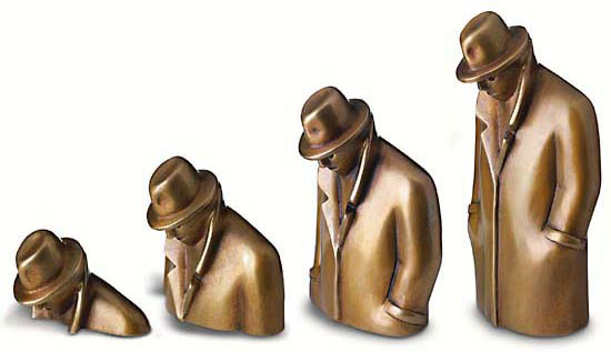 Siegfried Neuenhausen: Skulpturengruppe 'Sequenz', Version in Bronze