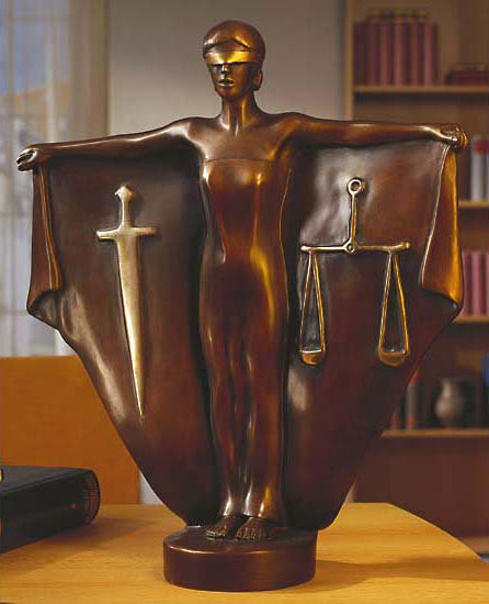 Peter Hohberger: Skulptur 'Justitia', Version in Kunstbronze