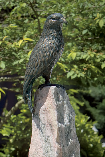 Gartenskulptur 'Roter Milan' (Version ohne Säule)