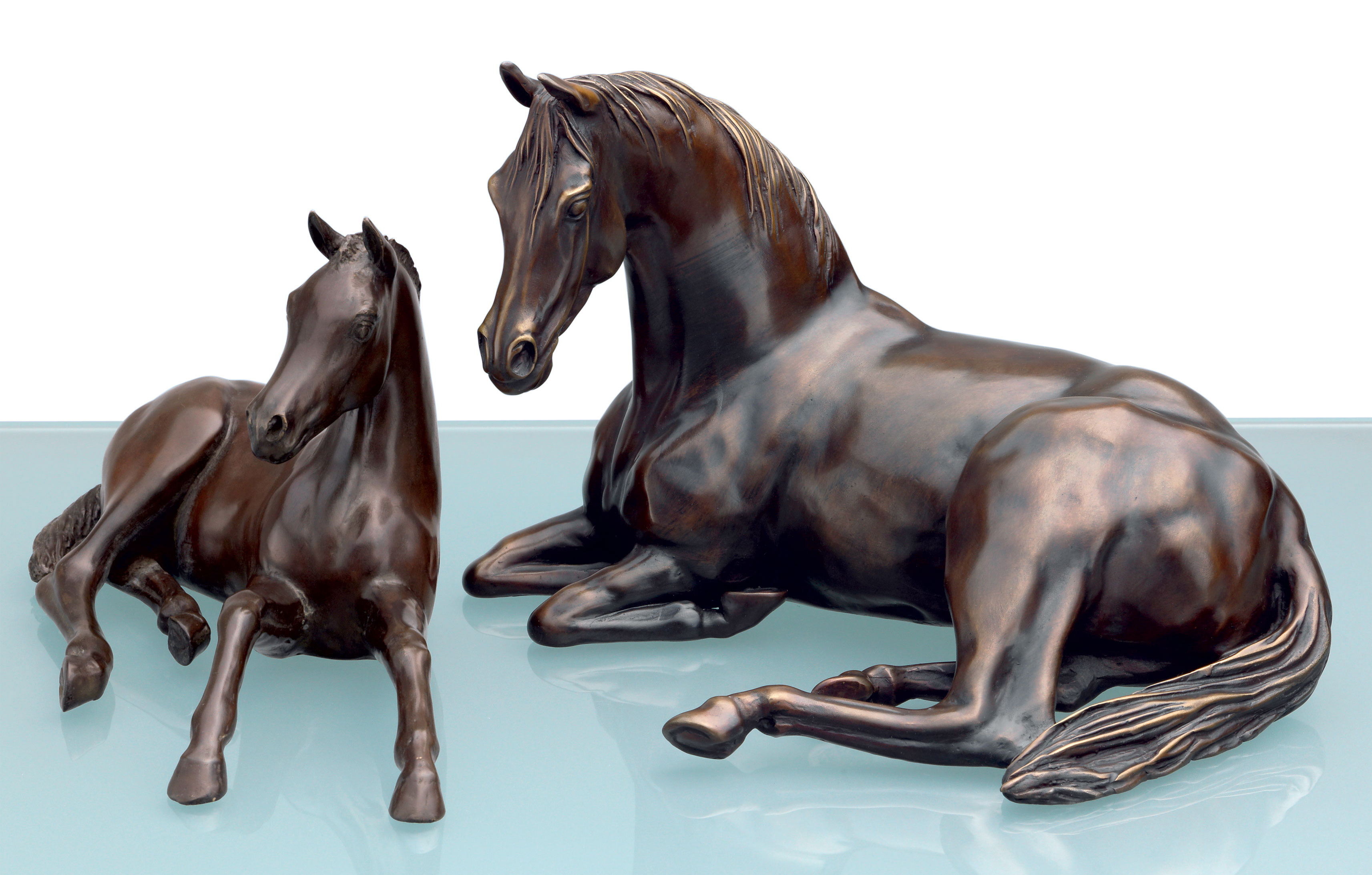 Annette Diekemper: 2 Pferdeskulpturen 'Araber-Stute mit Fohlen' im Set, Bronze