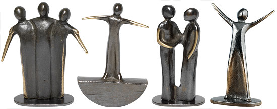 Kerstin Stark: 4 Miniatur-Skulpturen 'Kunststückchen' im Set, Bronze