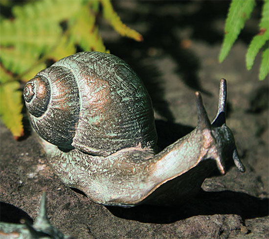 Gartenskulptur 'Schnecke Emil', Bronze