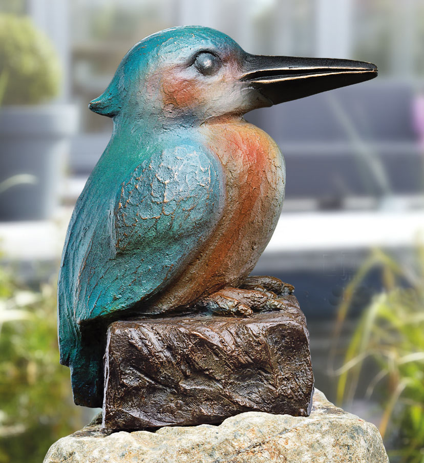 Gartenskulptur 'Eisvogel mit Sockel', Bronze