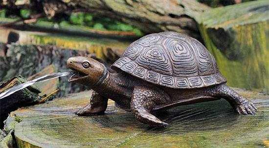 Gartenskulptur / Wasserspeier 'Schildkröte', Bronze