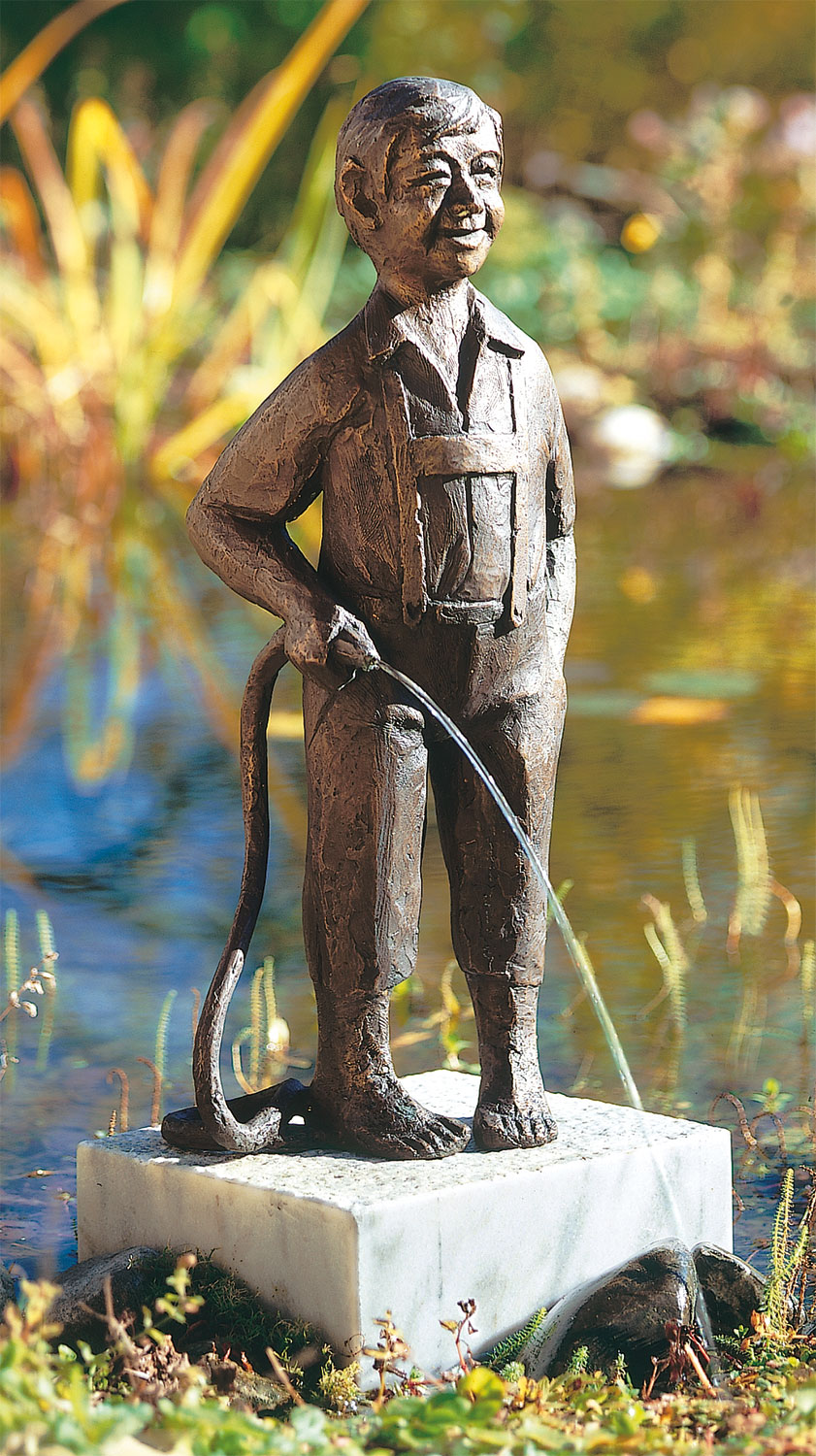 Theophil Steinbrenner: Gartenskulptur / Wasserspeier 'Florian', Bronze