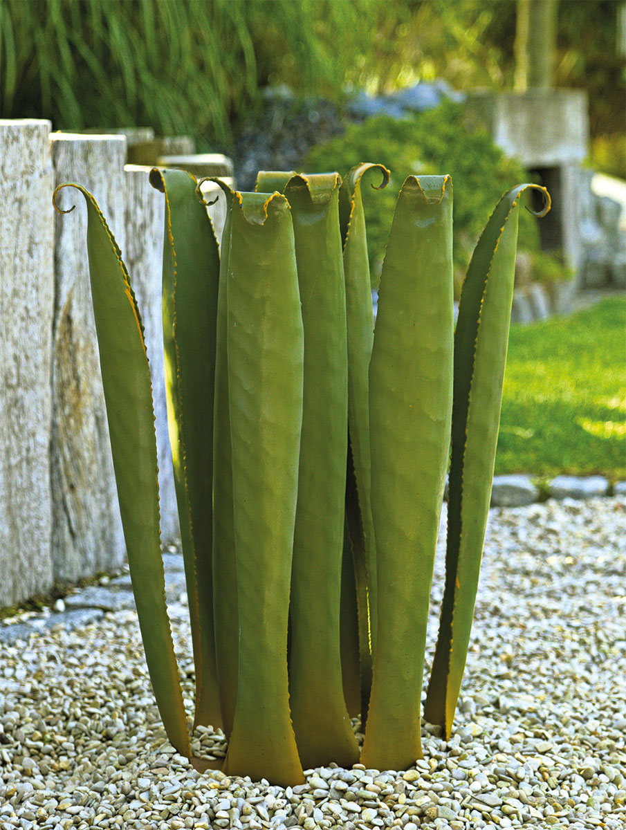 Gartenobjekt 'Bogenhanf', kleine Version