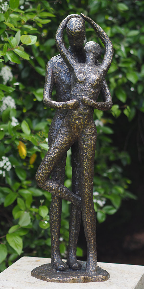 Gartenskulptur 'Embrace', Bronze