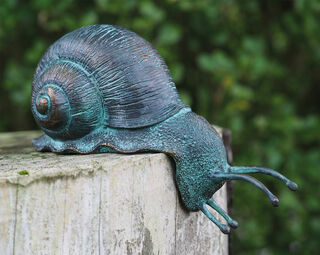 Sculpture de jardin "Escargot Pauline", bronze