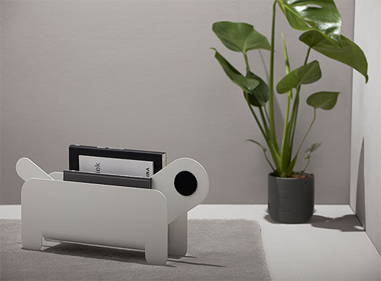 Magazine rack "Paper Pet", white version by Frederik Roijé Design