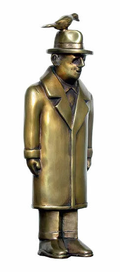 Skulptur "Der Mann mit dem Vogel", Bronze von Siegfried Neuenhausen