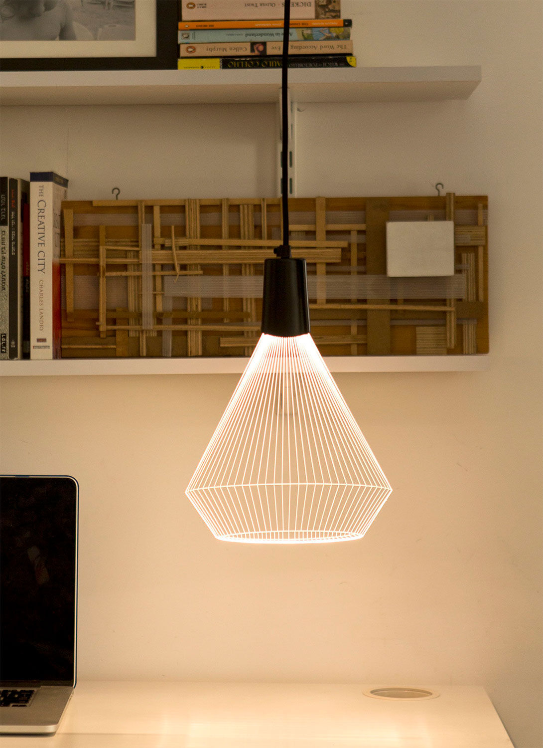 LED-pendellampa "Geo" von Studio Cheha