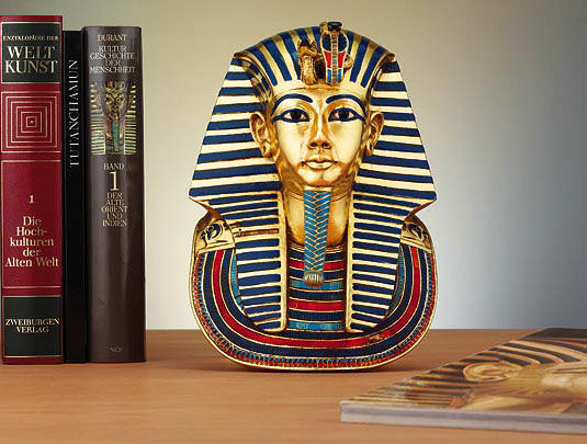 Byst "Tutankhamuns guldmask" (förminskning)