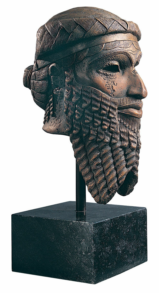 Replik av "Sargon av Akkads huvud", gjuten
