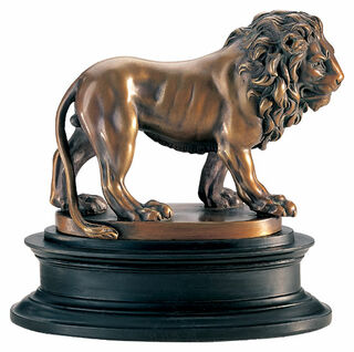 Sculpture "Medici Lion" (c. 1588), bronze version