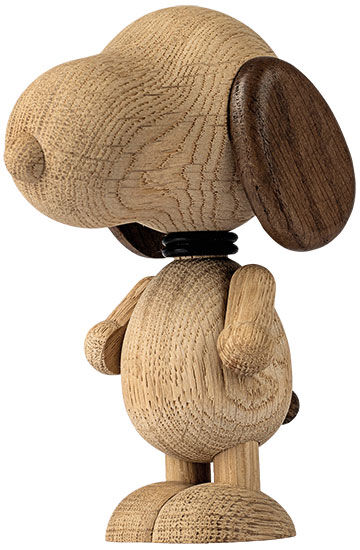 Houten figuur "Snoopy" (kleine versie) - Ontwerp Jakob Burgso cstorm-arsmundi-base.detail.by-artist Boyhood & Peanuts